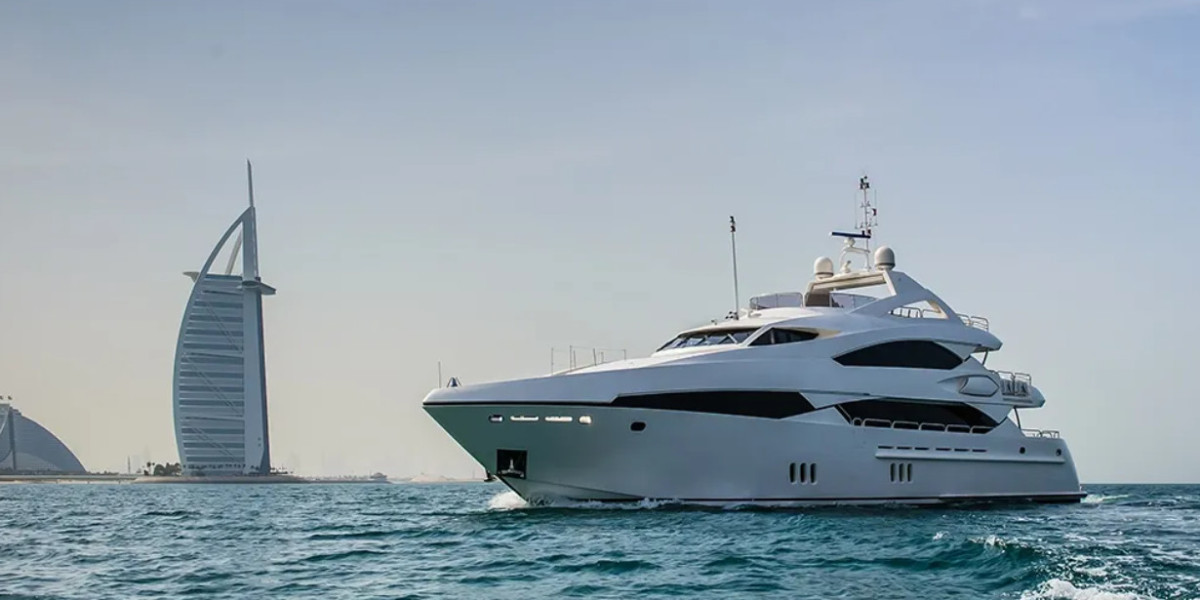 Luxury Yacht Charter in Dubai: The Ultimate Experience on the Arabian Gulf